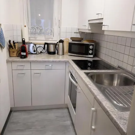 Apartment Salute 105