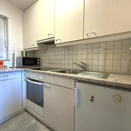 Apartment Salute 105