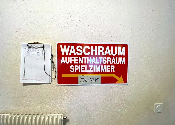 Salute 105 Апартаменты Лойкербад