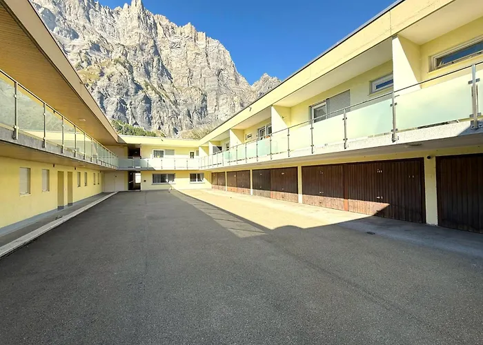 Апартаменты Salute 105 *